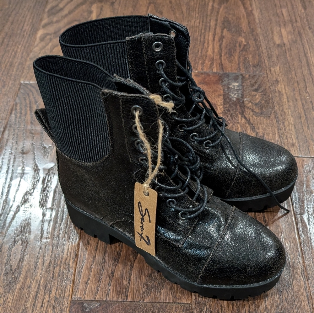 NWT Seven7 Jadon Combat Boots Textured Black Shiny